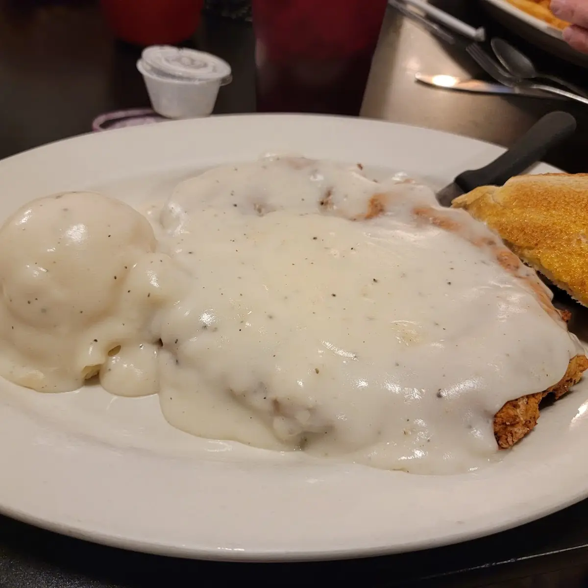Chicken Fried Steak w Mashed Potatoes Gravy
