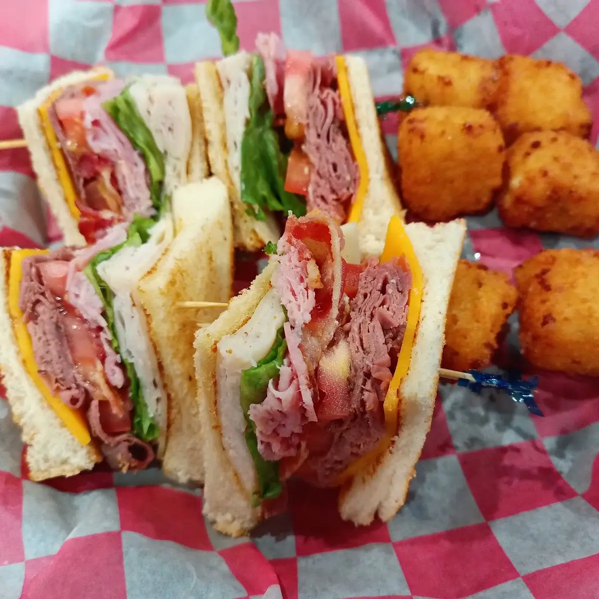 Club Sandwich with Mac Bites