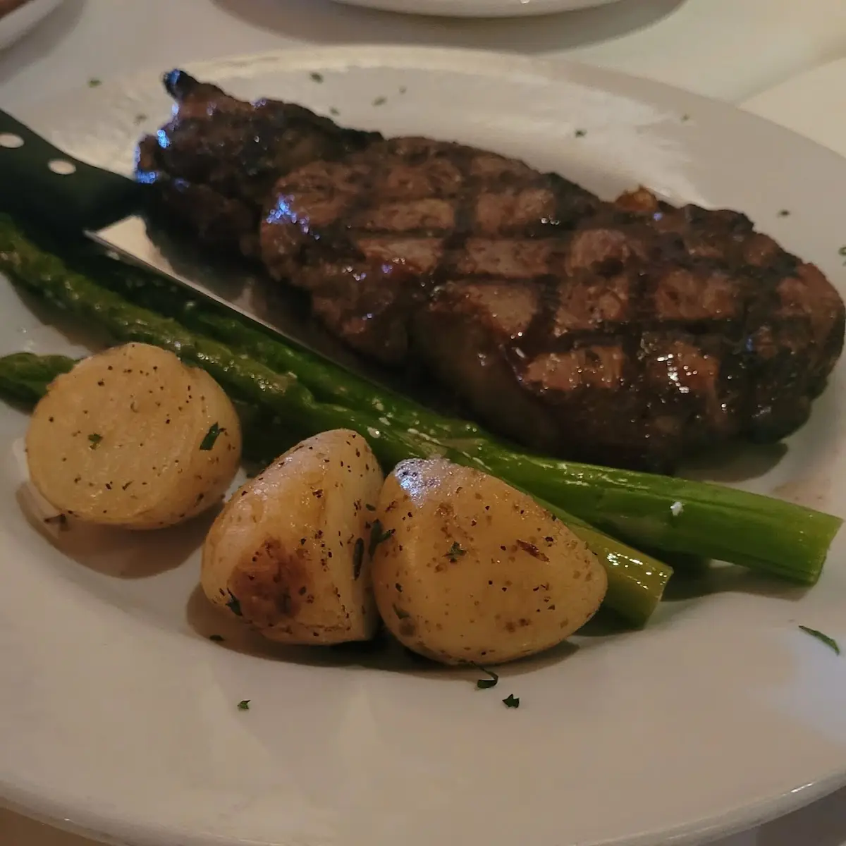 Rib-Eye Steak Chianti
