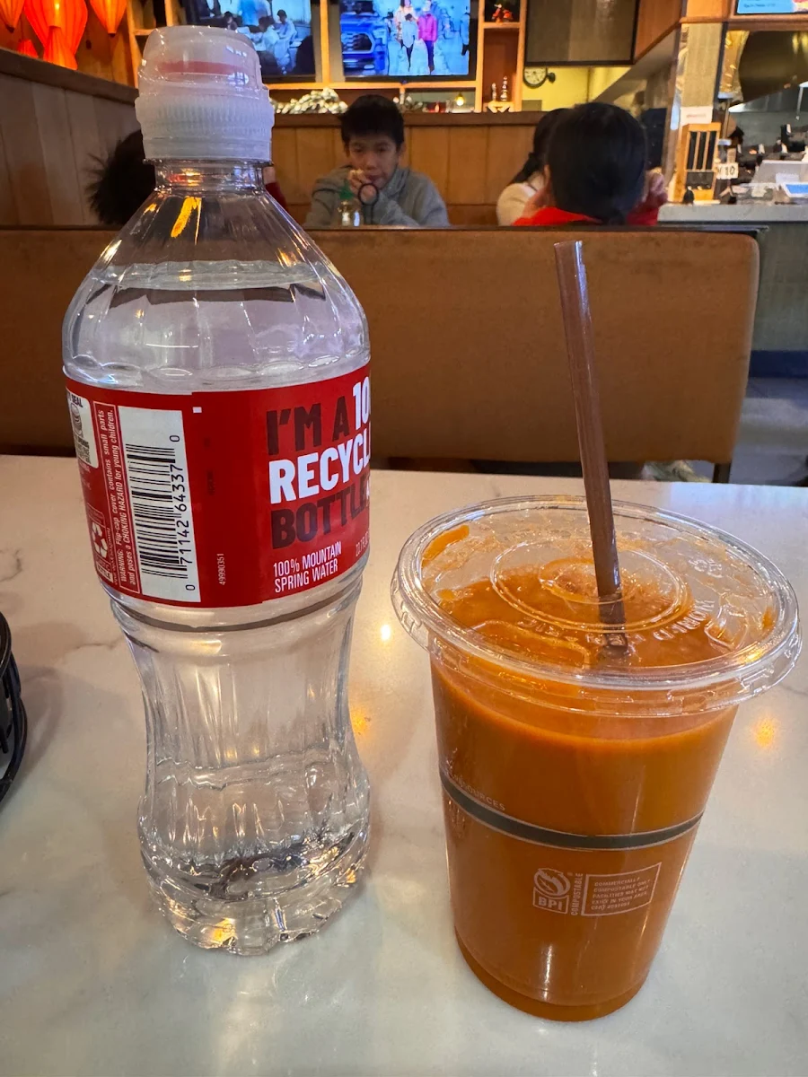 Thai Iced Tea and Water