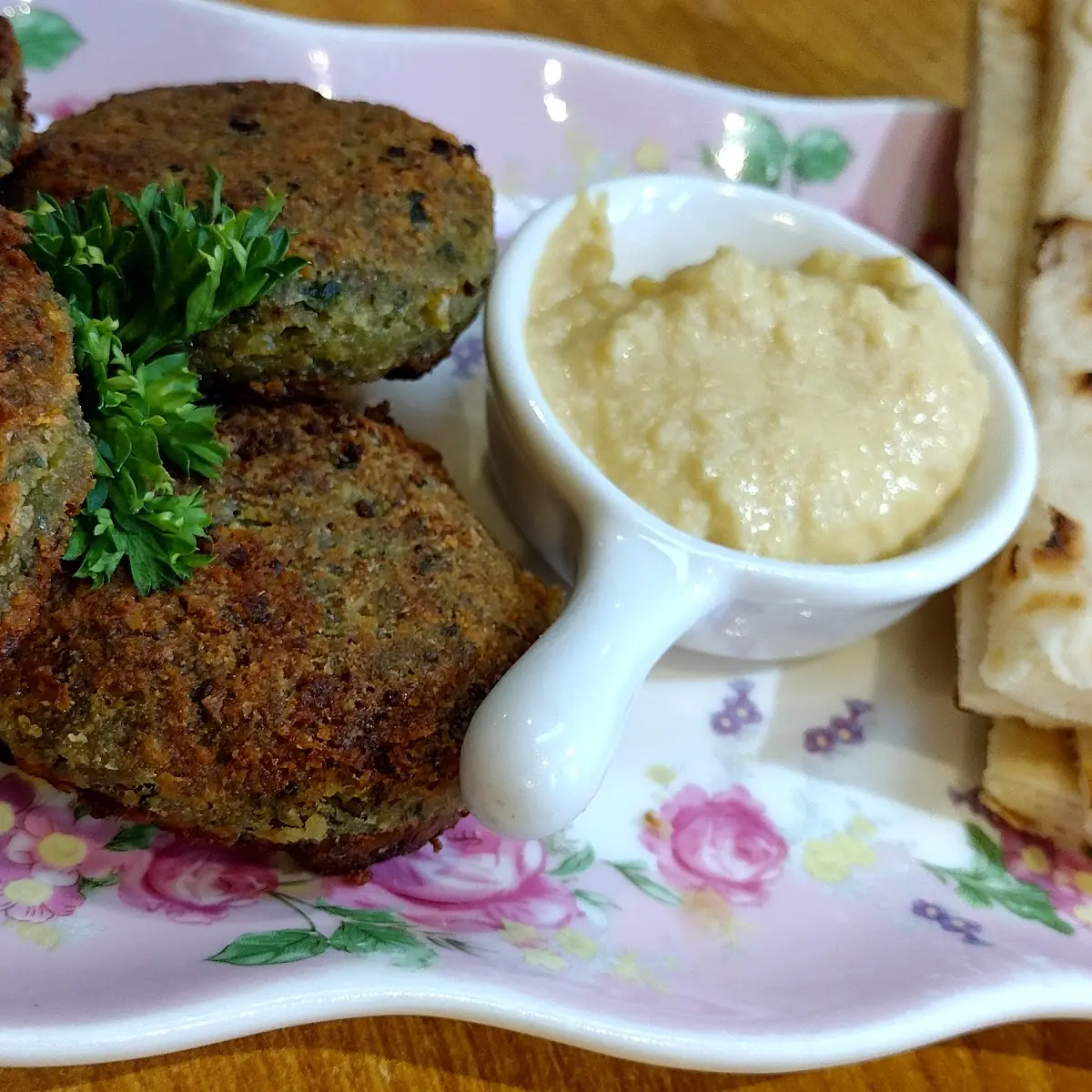 Falafel & Hummus Appetizer