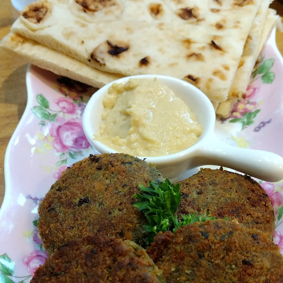Falafel & Pita