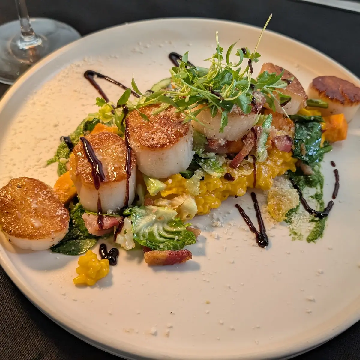 Seared Scallops with Asparagus Risotto