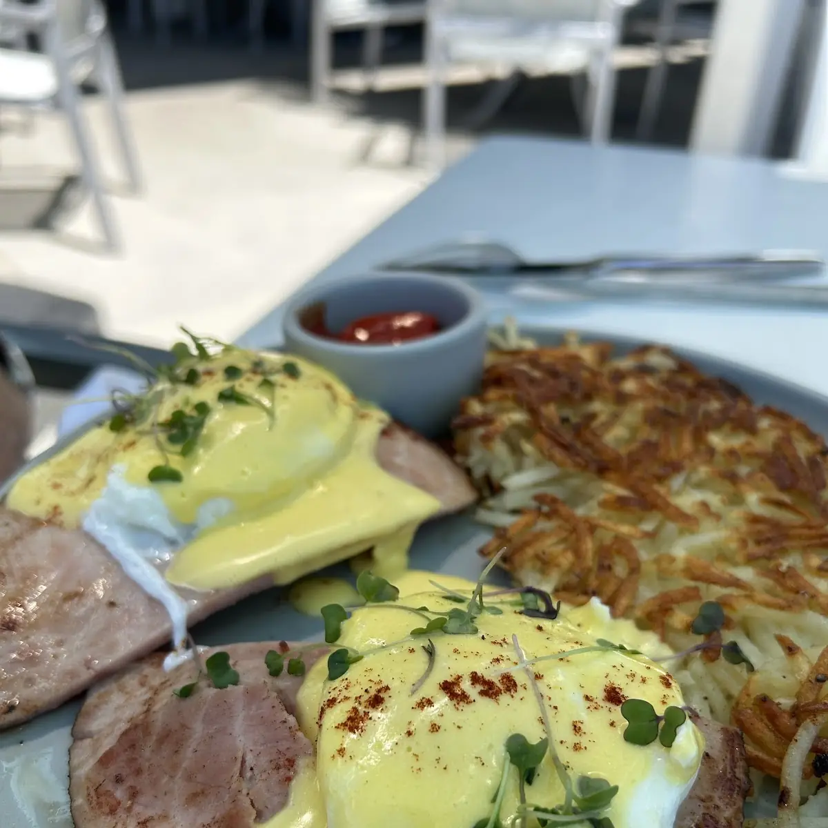 Eggs Benedict