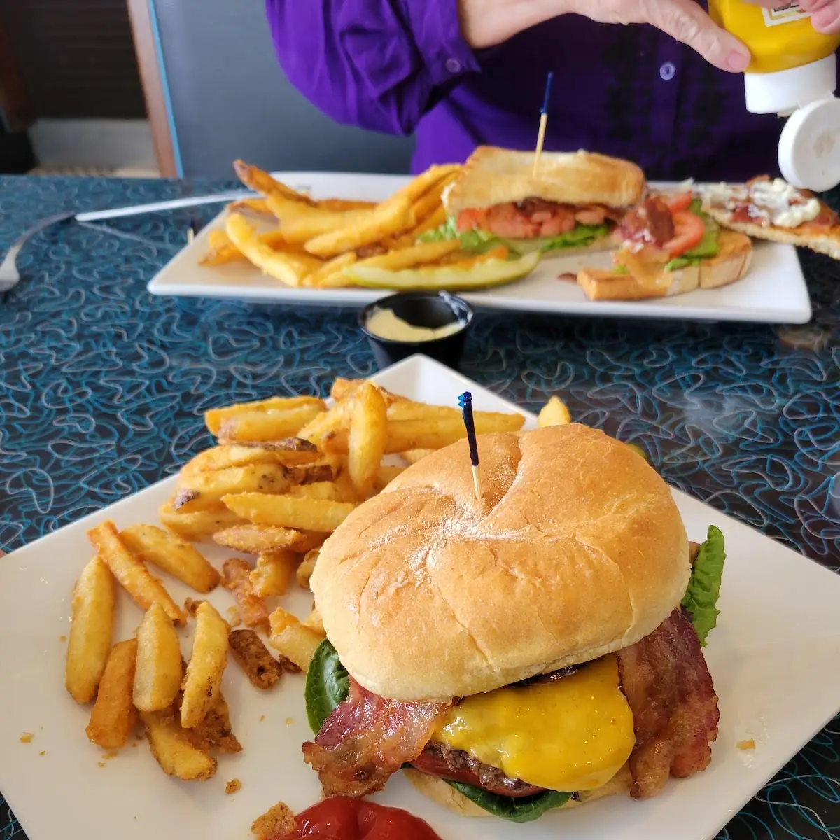 The Blue Plate Burger