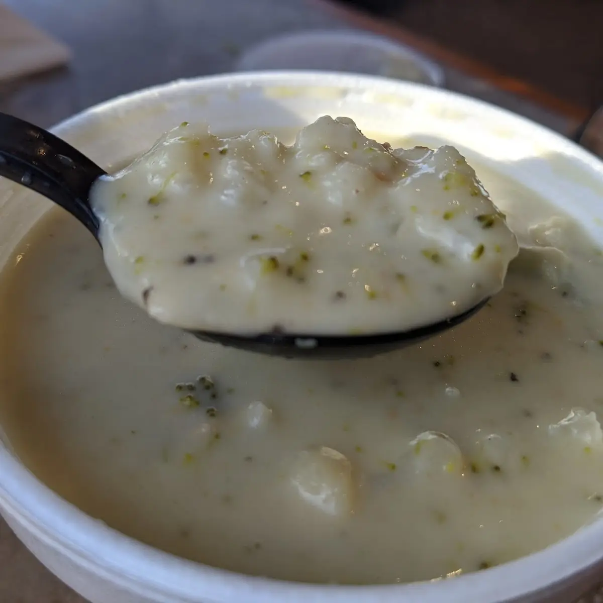 Cheesy Cauliflower Soup