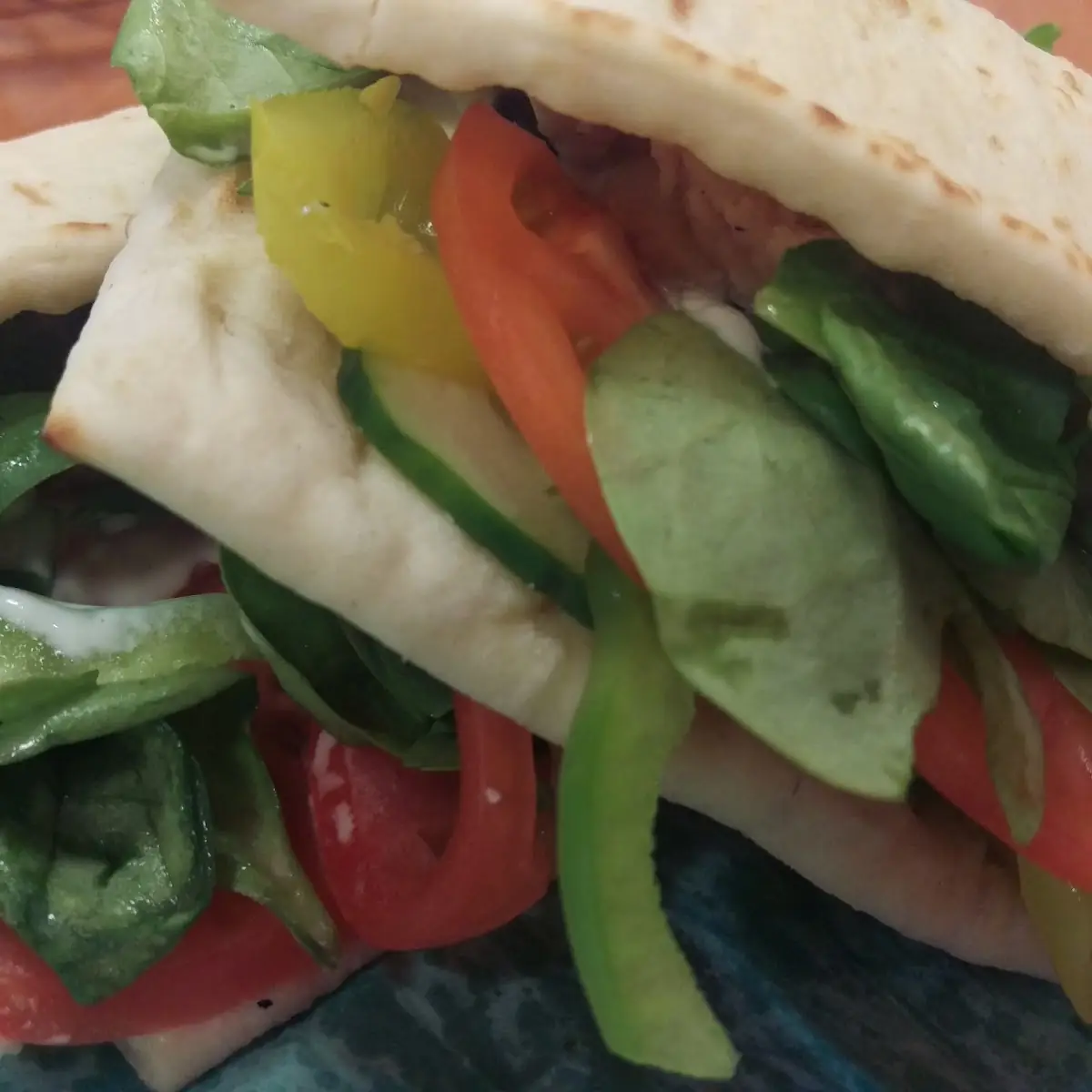 Mediterranean Chicken Flatbread