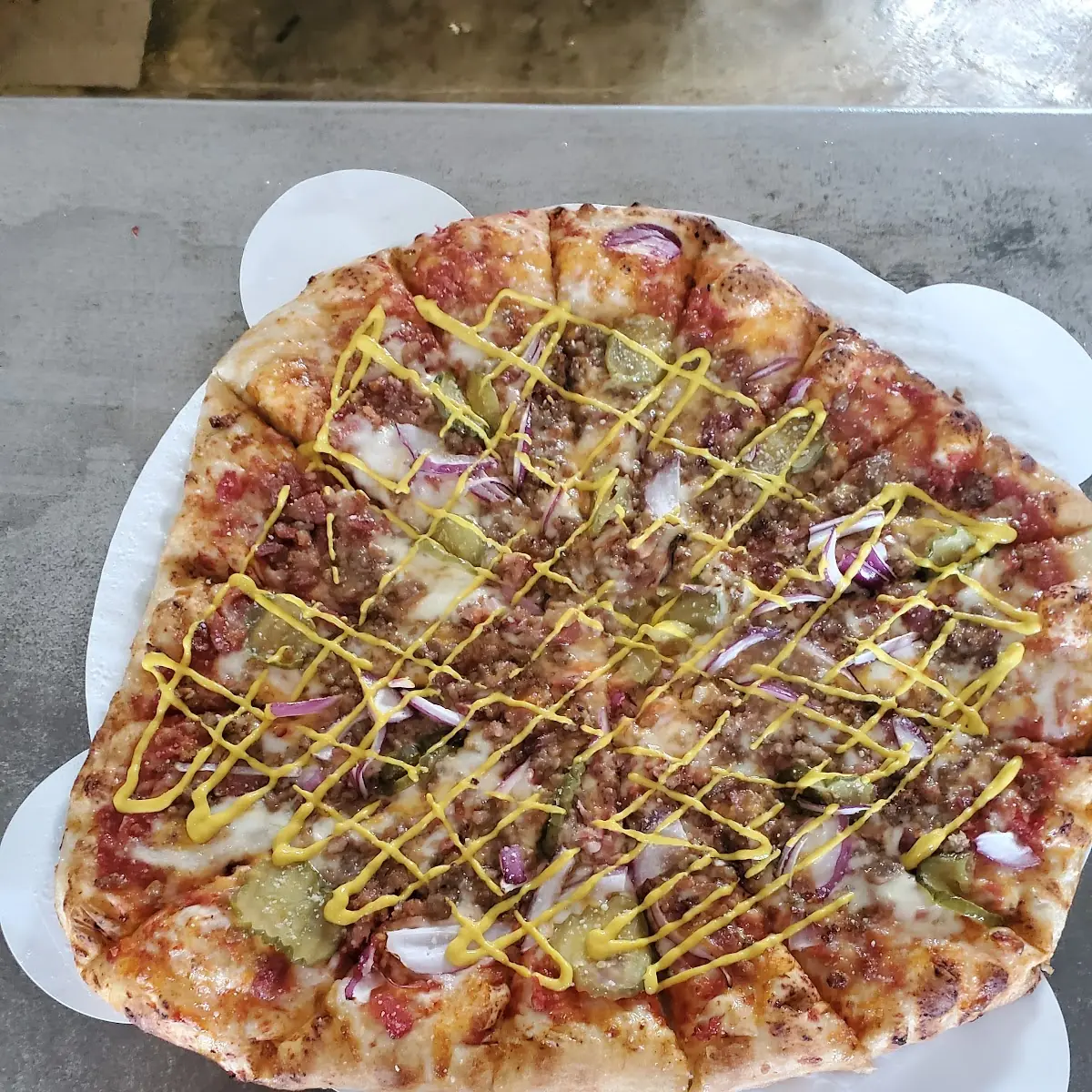 Bacon Cheeseburger Pizza