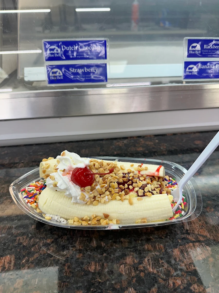 Banana Split Ice Cream