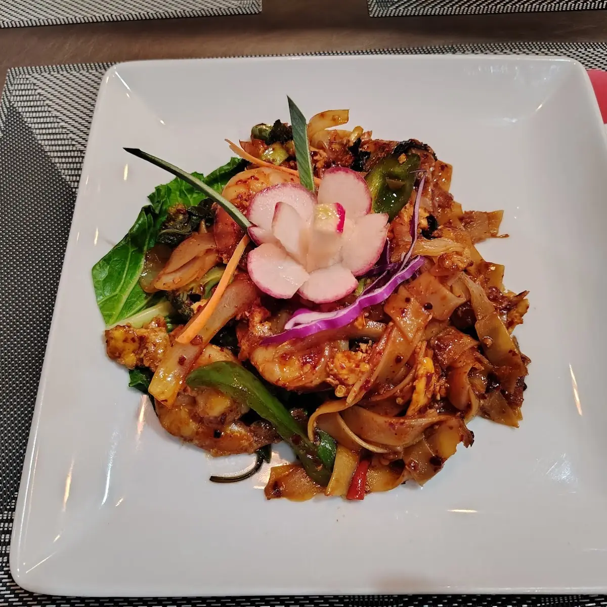 Drunken Noodles with Shrimp