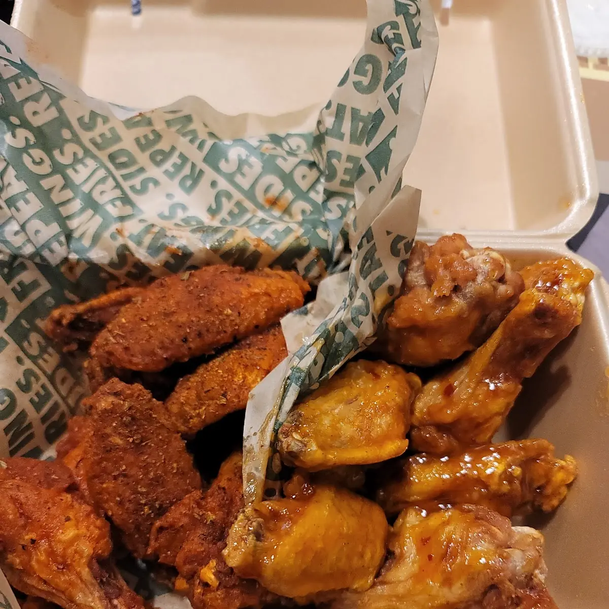 Parmesan Wings Mango Abanero