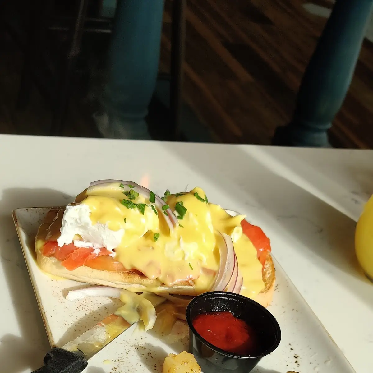 Salmon Benedict