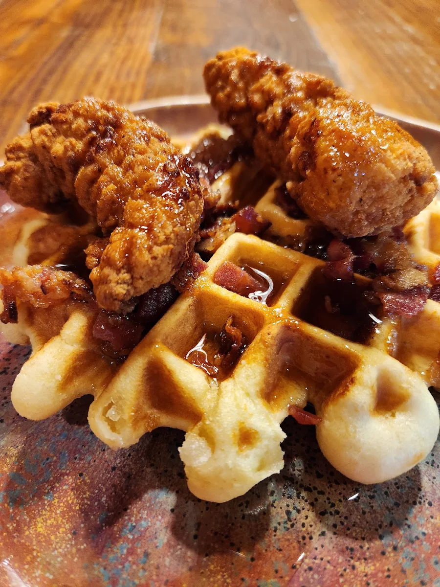 Chicken & Waffle