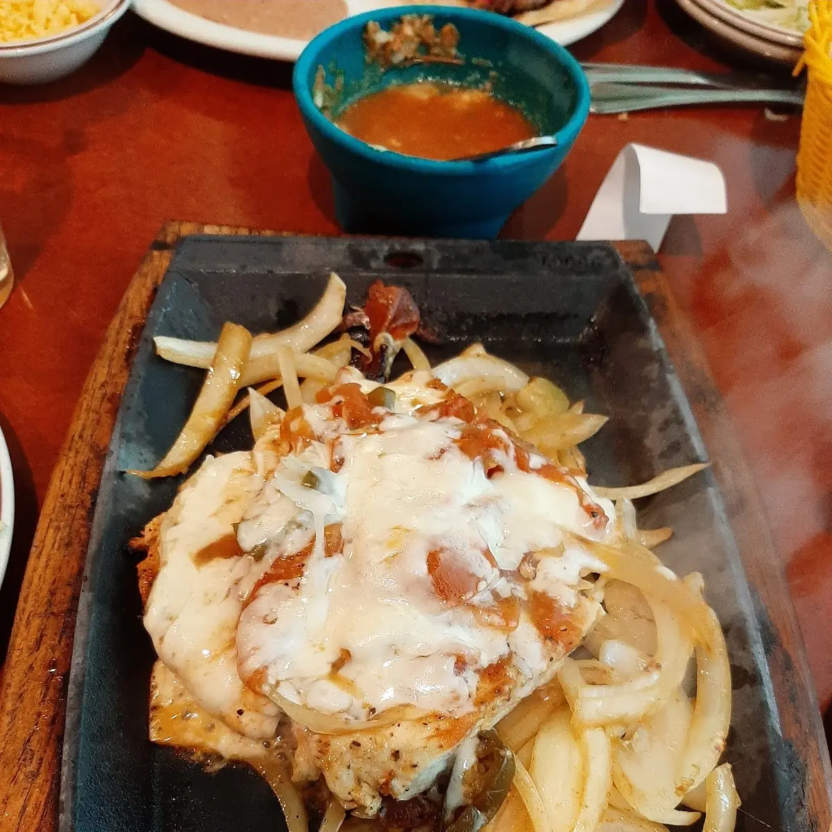 Pechuga a La Mexicana