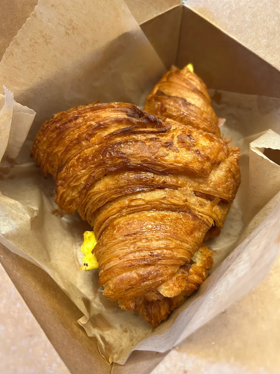 Supreme Croissant