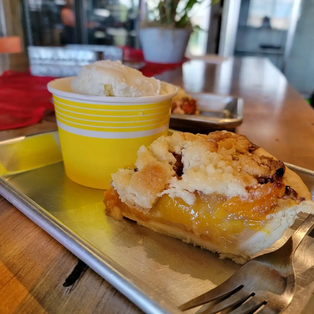 Peach Pie with Vanilla Ice Cream