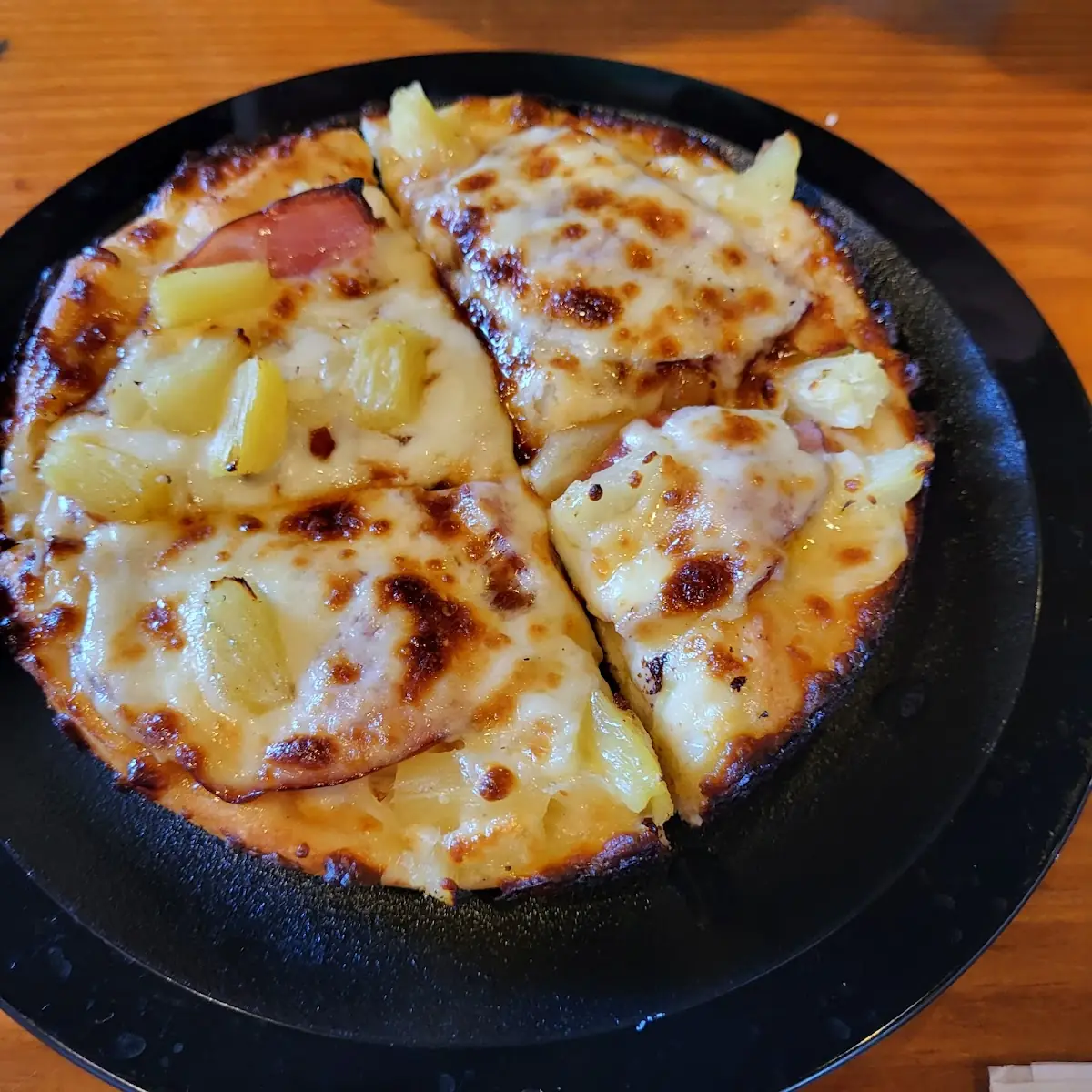 Hawaiian Pizza