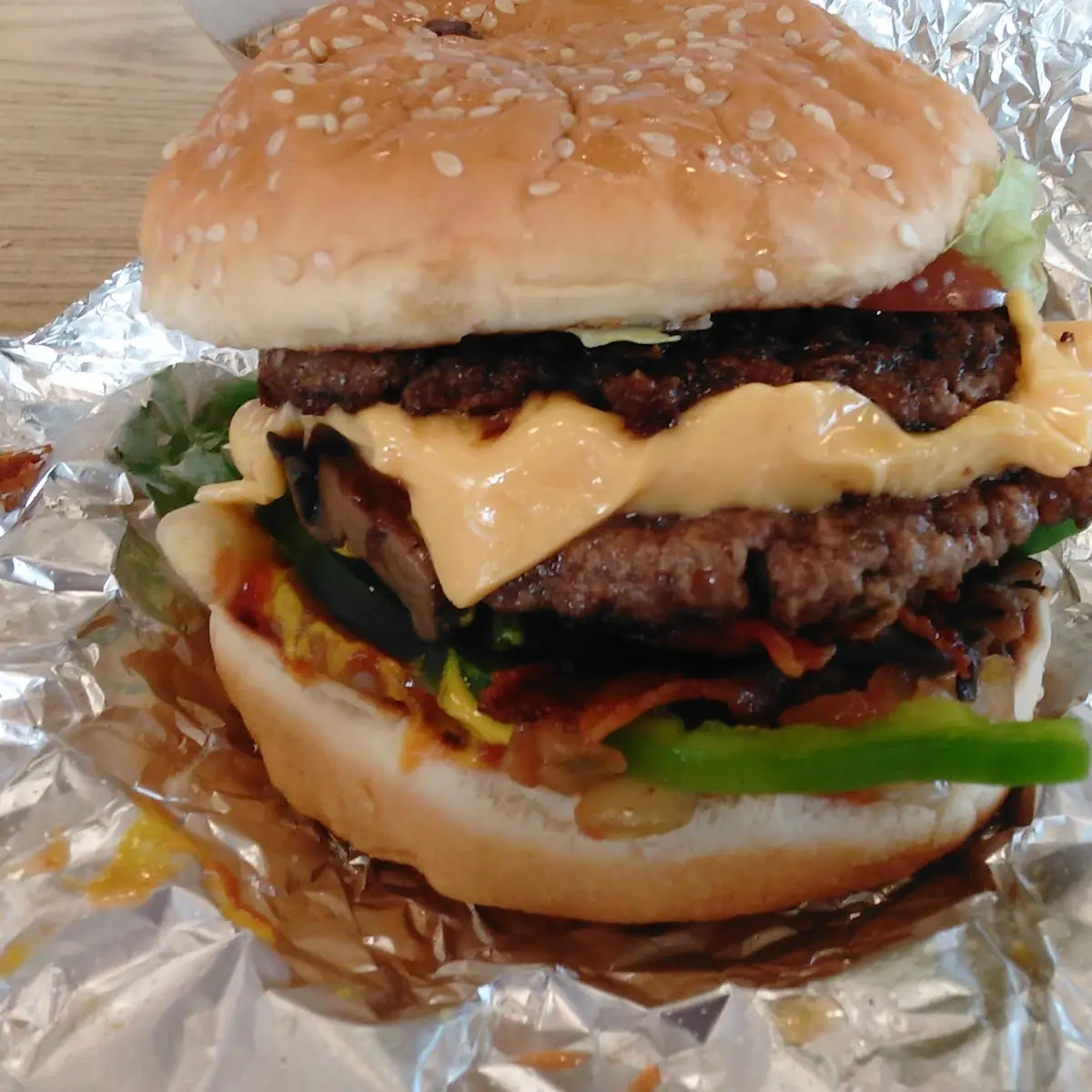 Double Cheeseburger