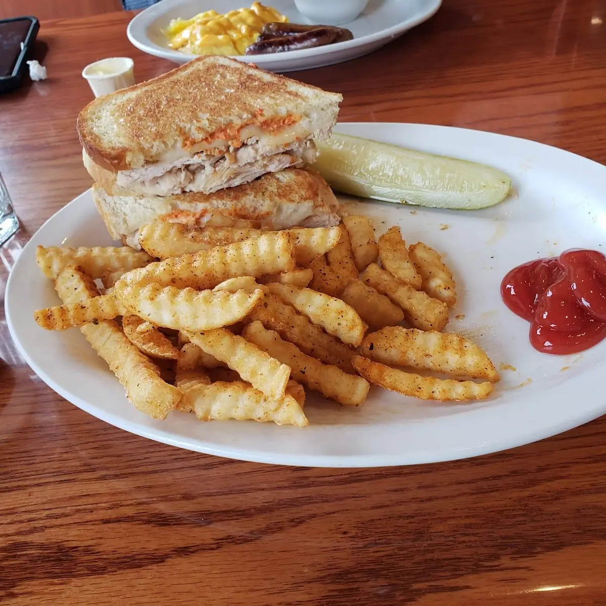 Grilled Cheese & Fries
