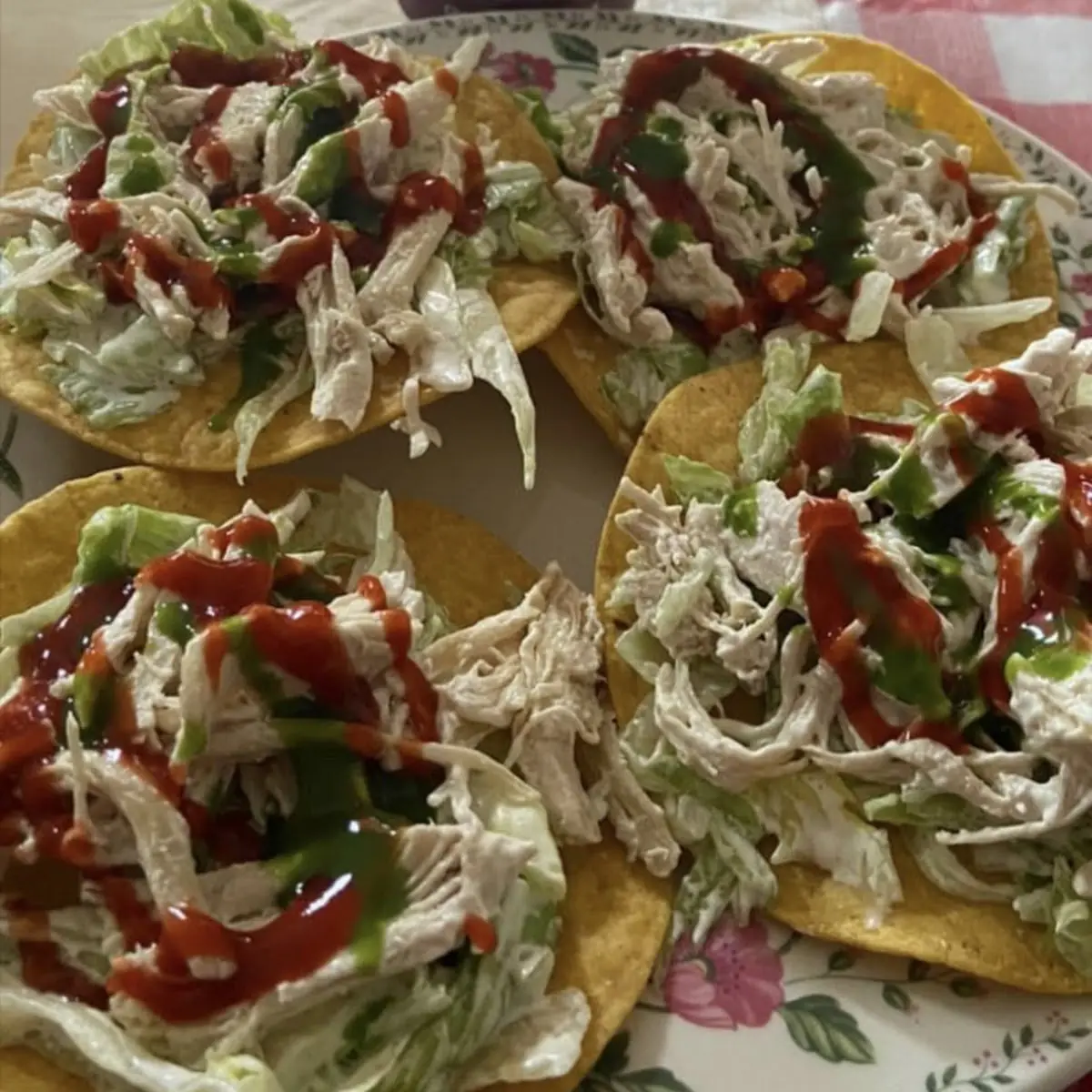 Tostadas de Pollo Chicken Tostadas