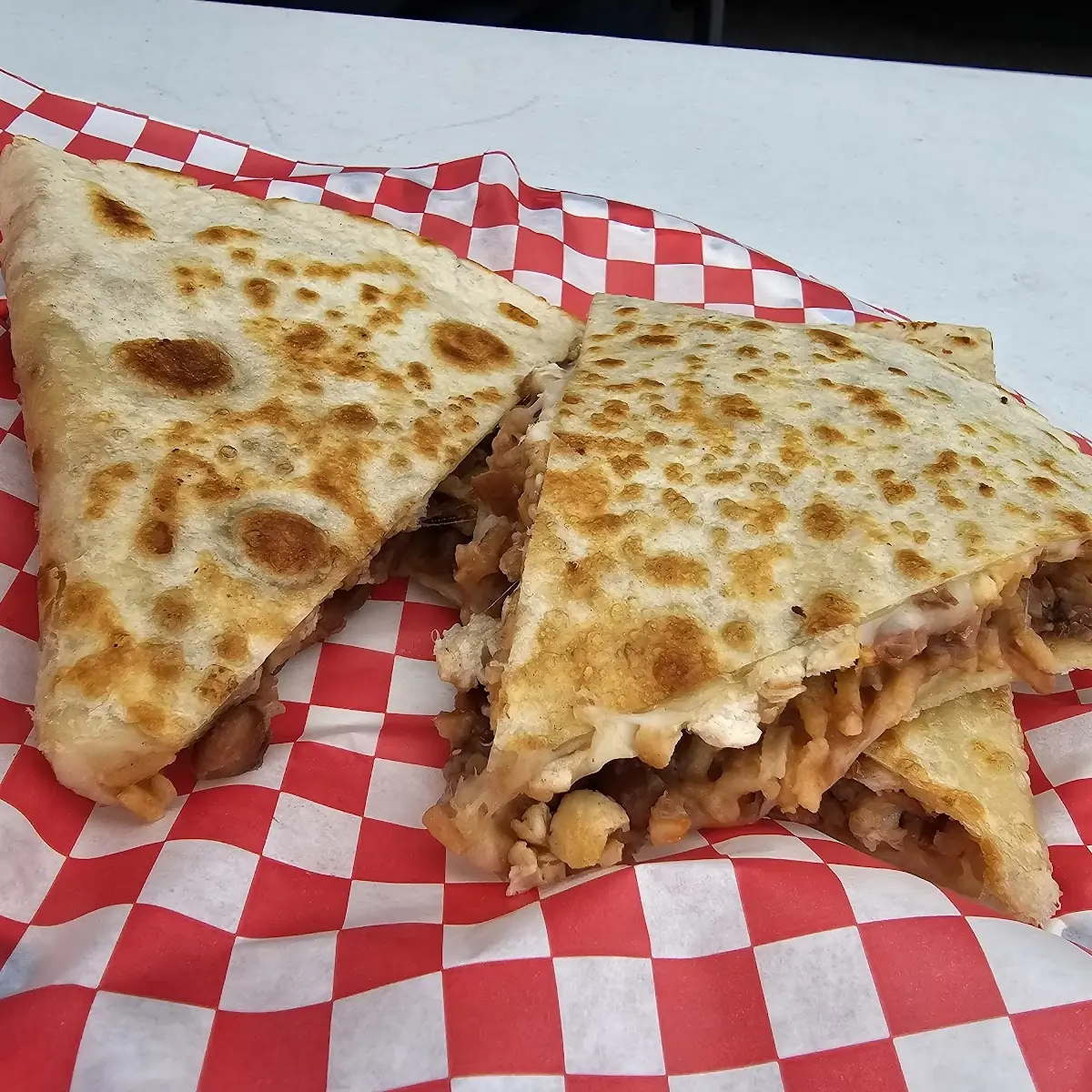 Quesadilla De Pollo Chicken