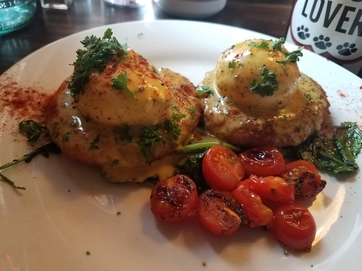 Crab Cake Benedict