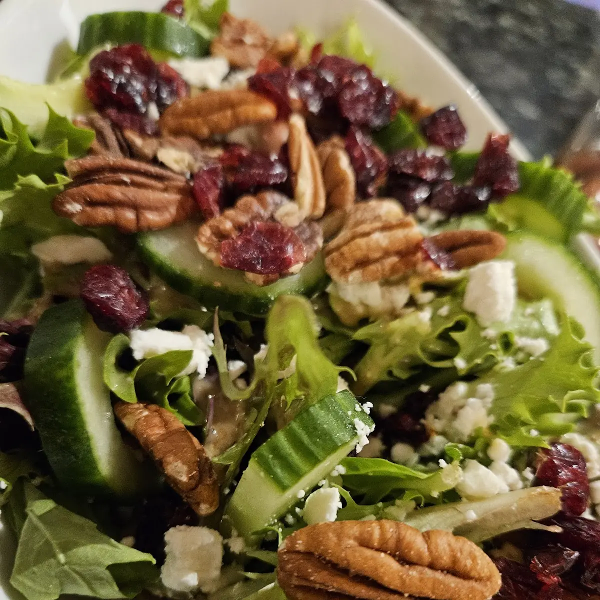 Olaf's House Salad