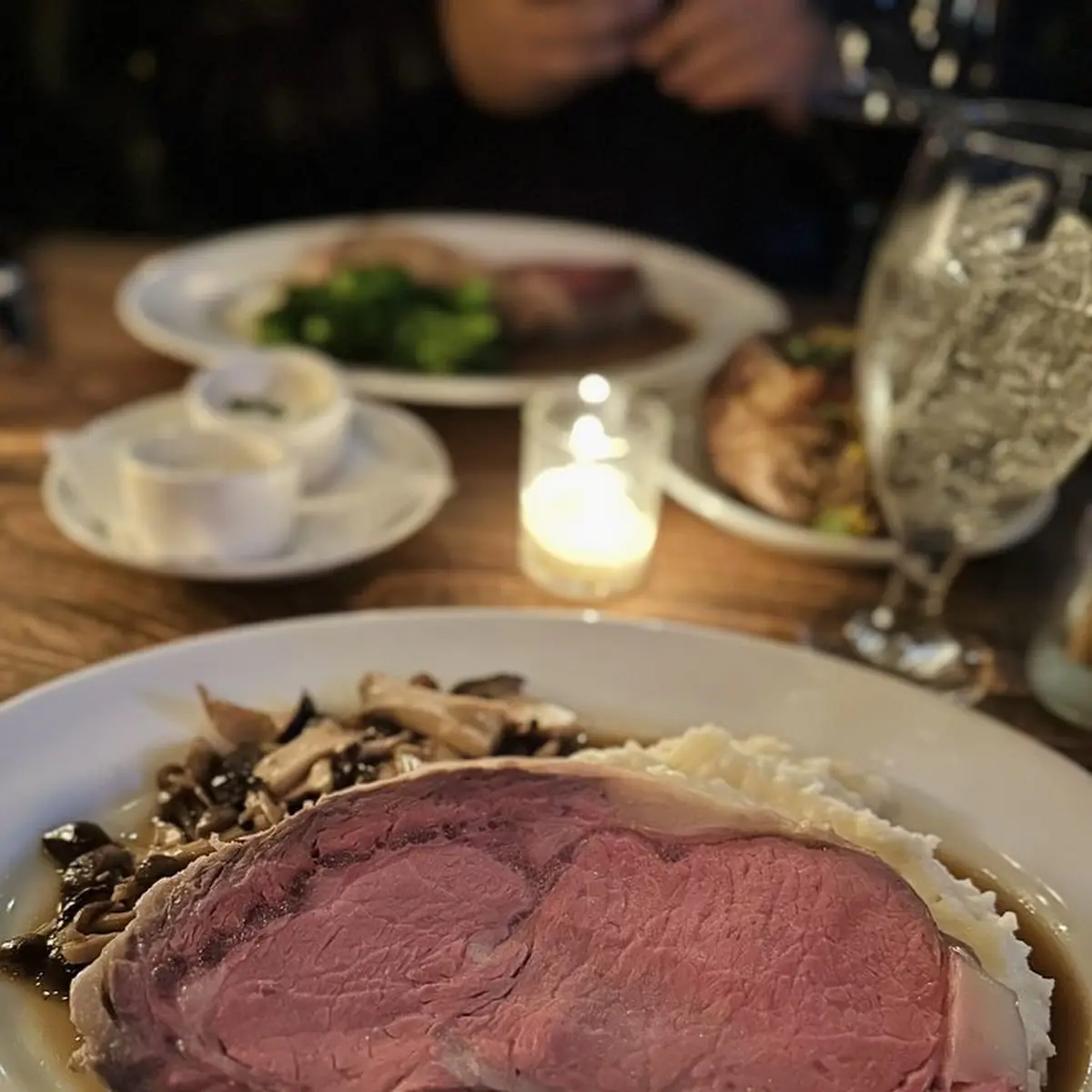 Slowly Cooked House Cut Prime Rib