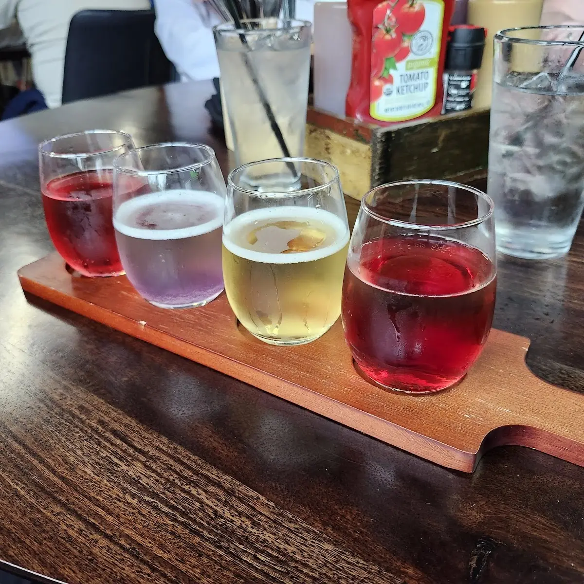 Mimosa Flight