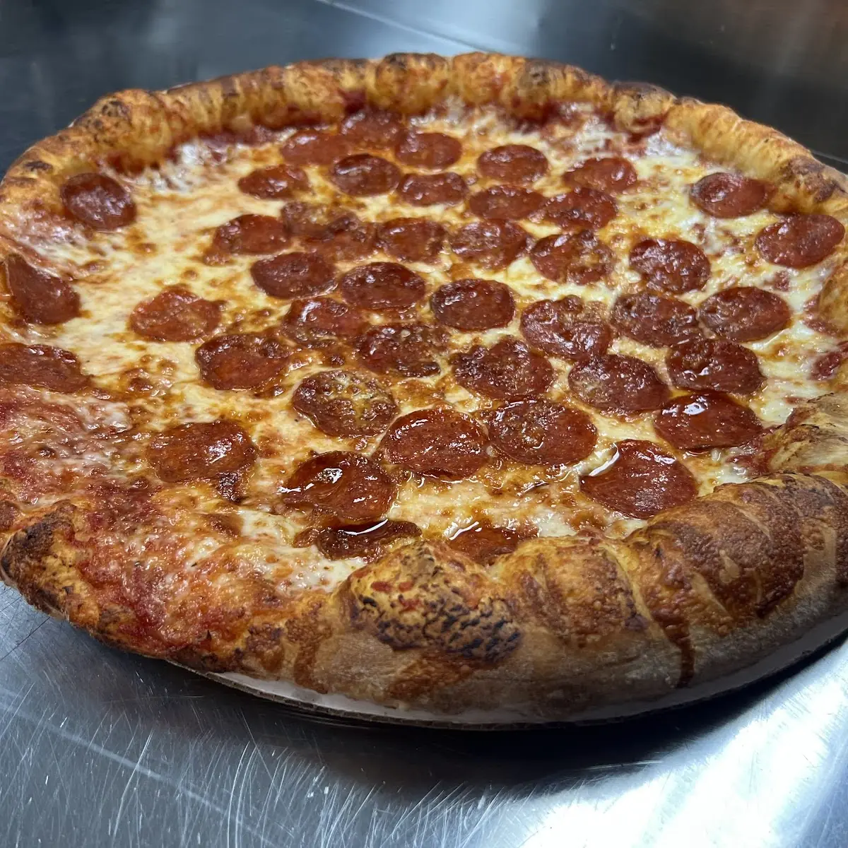 Buffalo Garlic Parmesan Chicken Pizza