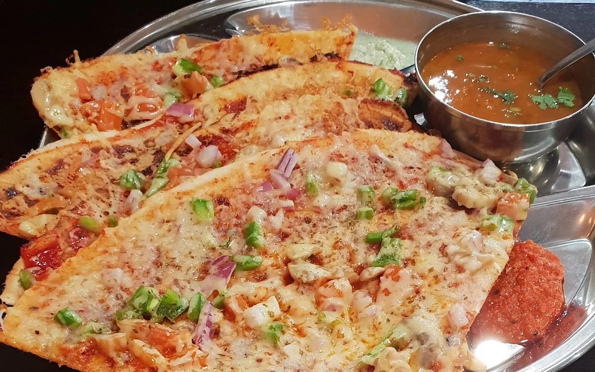 Pizza Dosa, Savariya - Pure Vegetarian Eatery