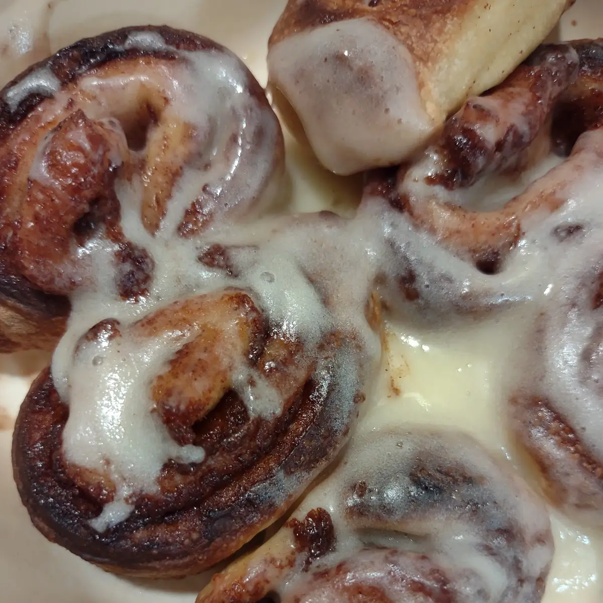 Cinnabon Mini Rolls