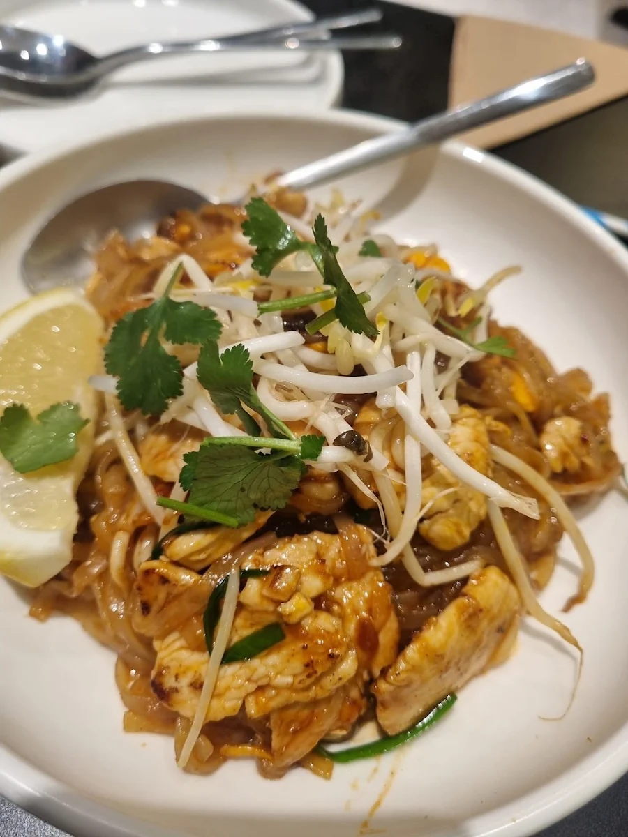 Pad Thai, Sabiang Thai Tallawong