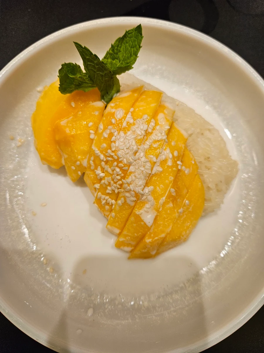 Sticky Rice with Custard, Sabiang Thai Tallawong