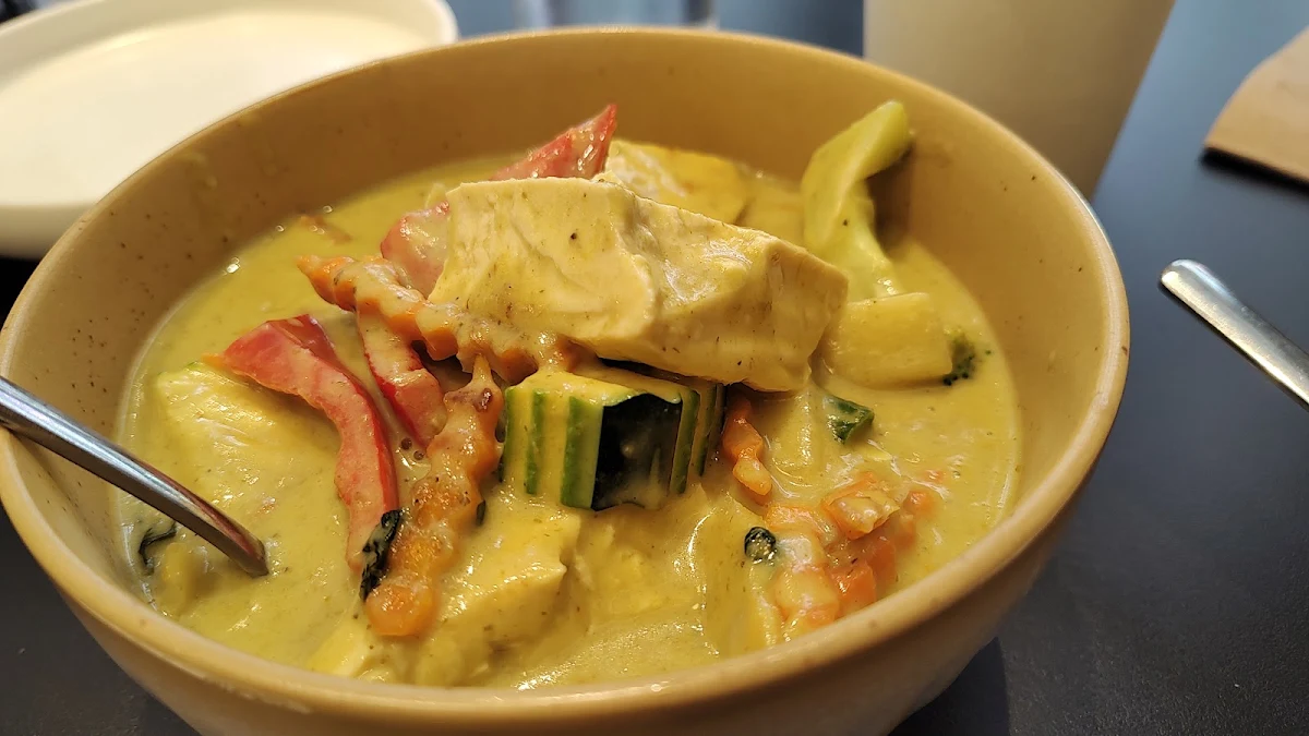 Tofu Green Curry, Sabiang Thai Tallawong