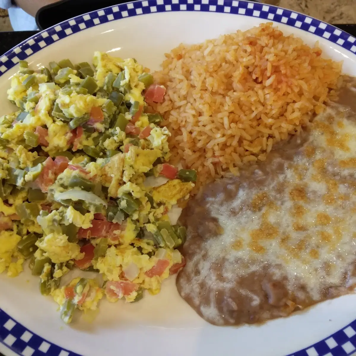 Huevos A la Mexicana