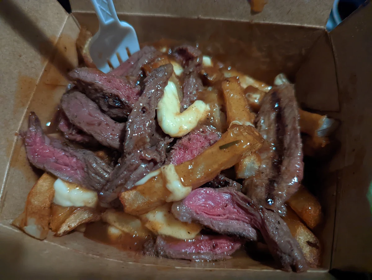 Beef Rib Eye Poutine