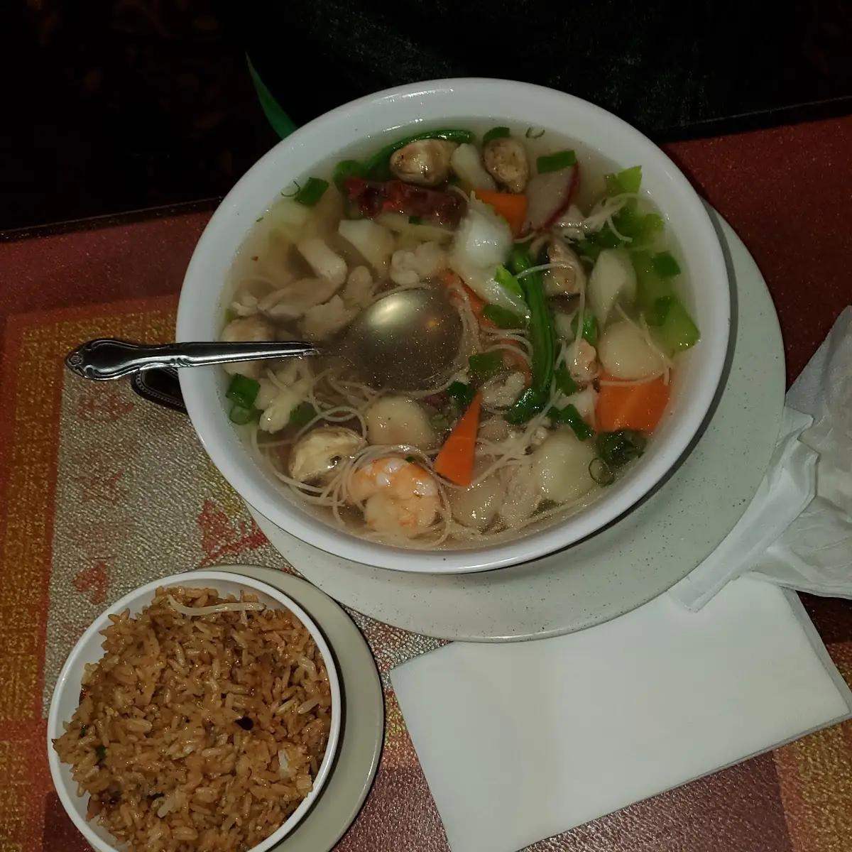 Wonton Soup Special with Rice