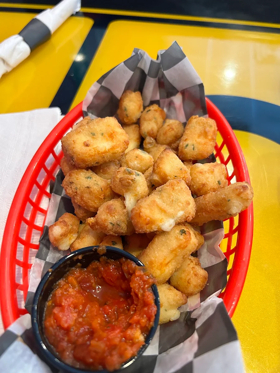 Garlic Parm Cheese Curds