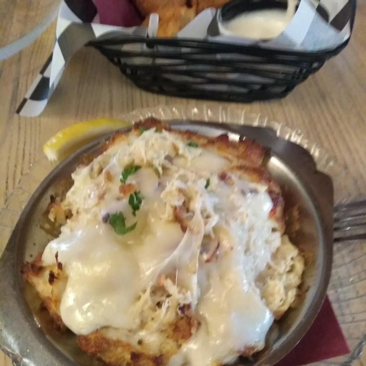Shrimp Covered with Crab and Mozzarella Cheese