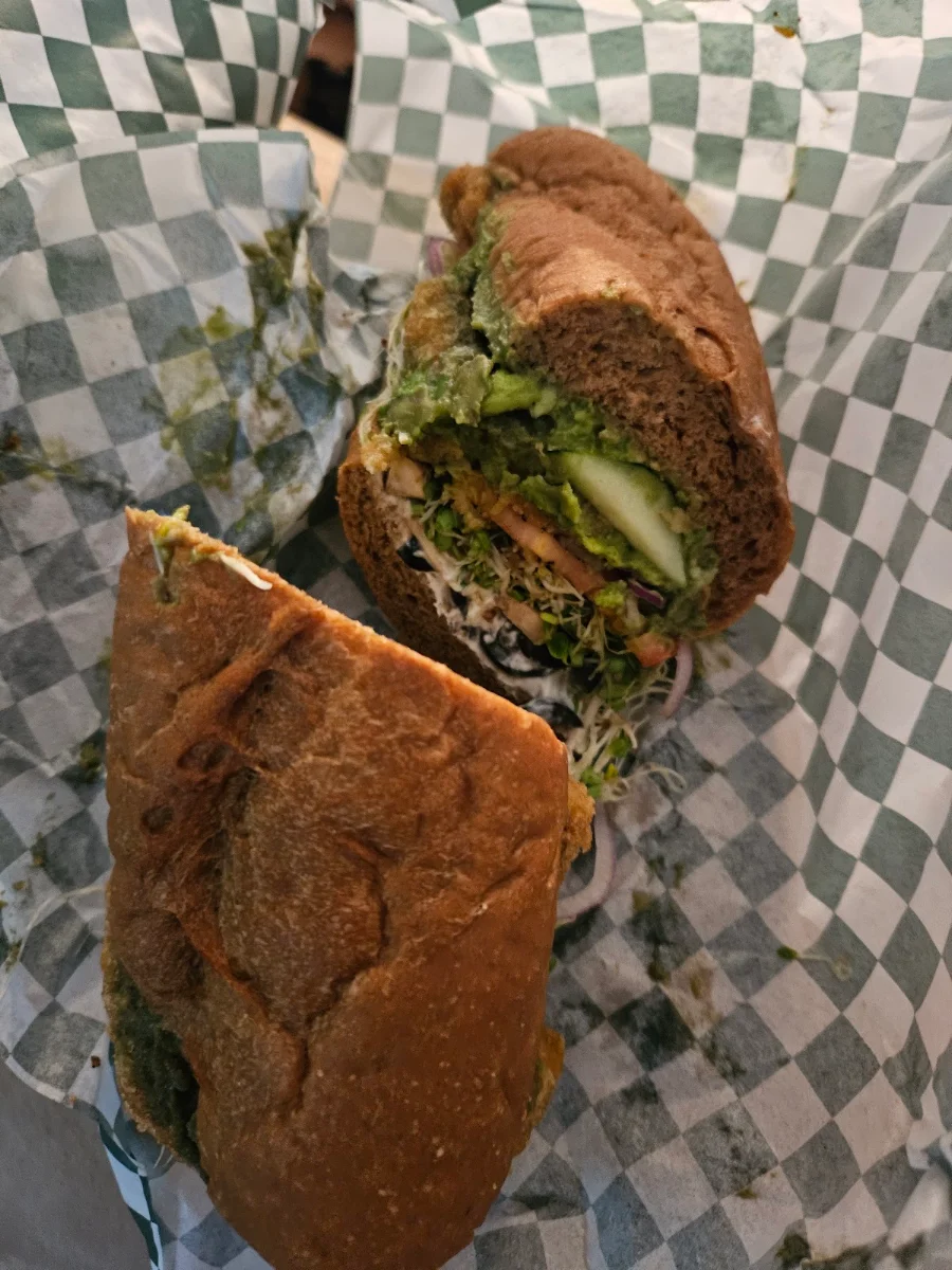 Veggie Delight on Wheat Added Nada Chicken Highly Recommend