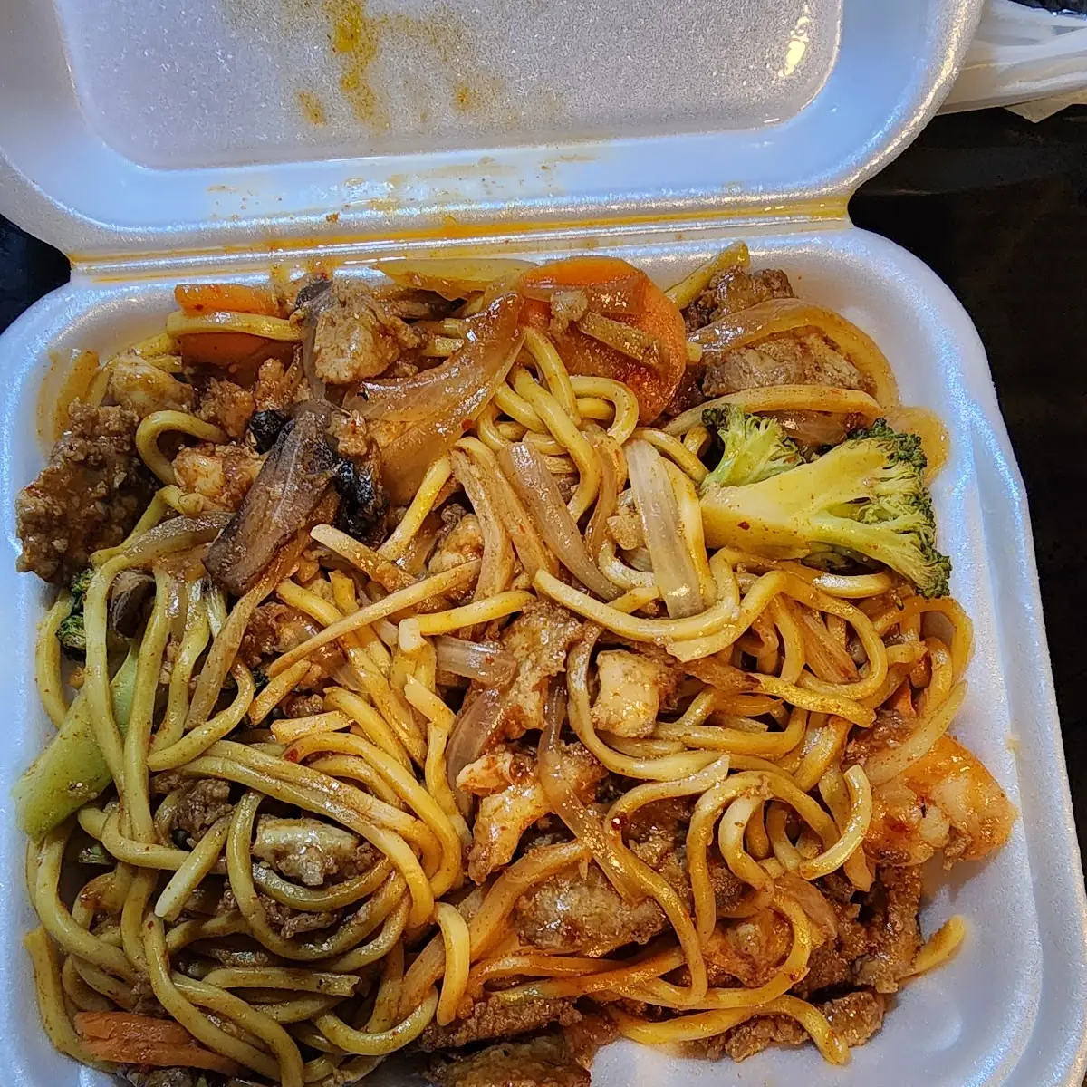 Combination Lo Mein