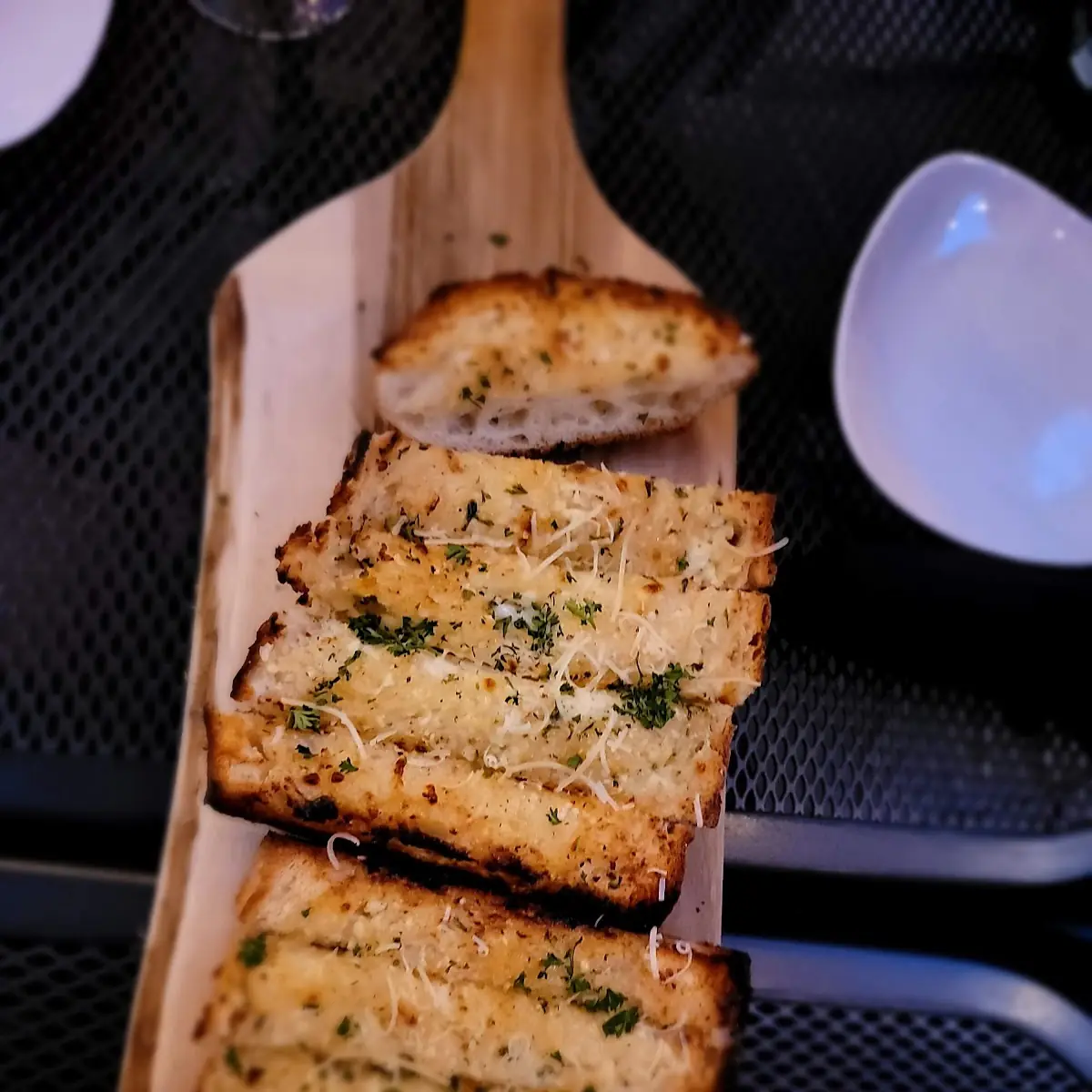 Garlic Cheese Bread D