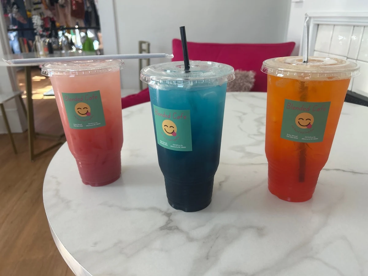 Strawberry Lemonade Blue Dream Juicy Fruit
