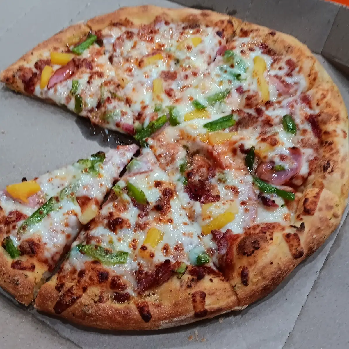 Hawaiian Pizza
