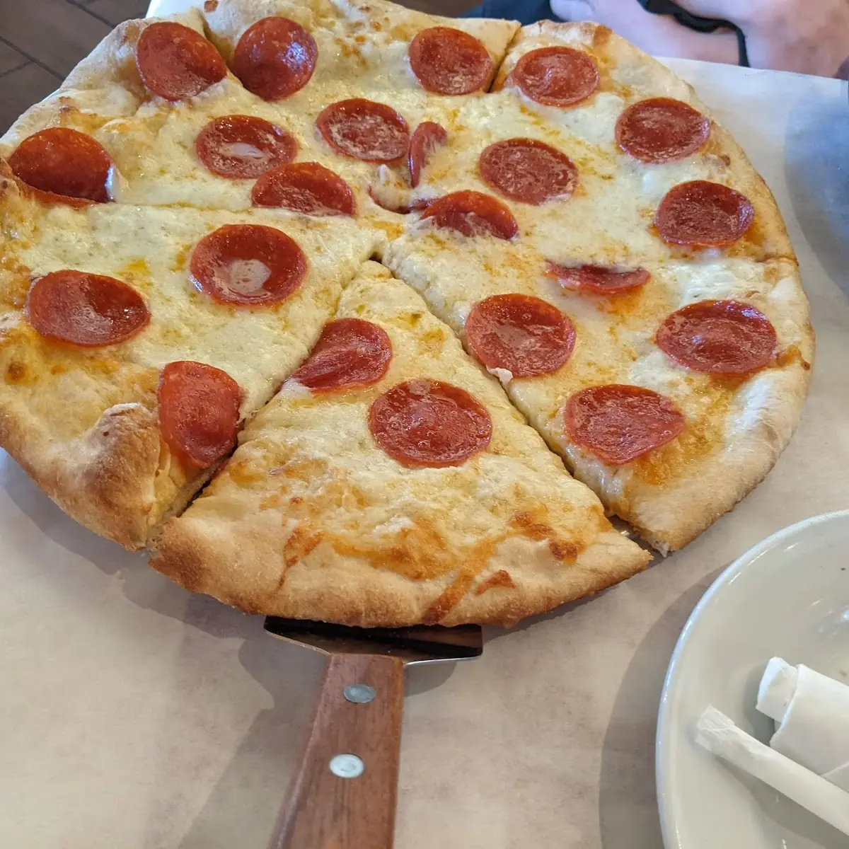 White Roma Pizza