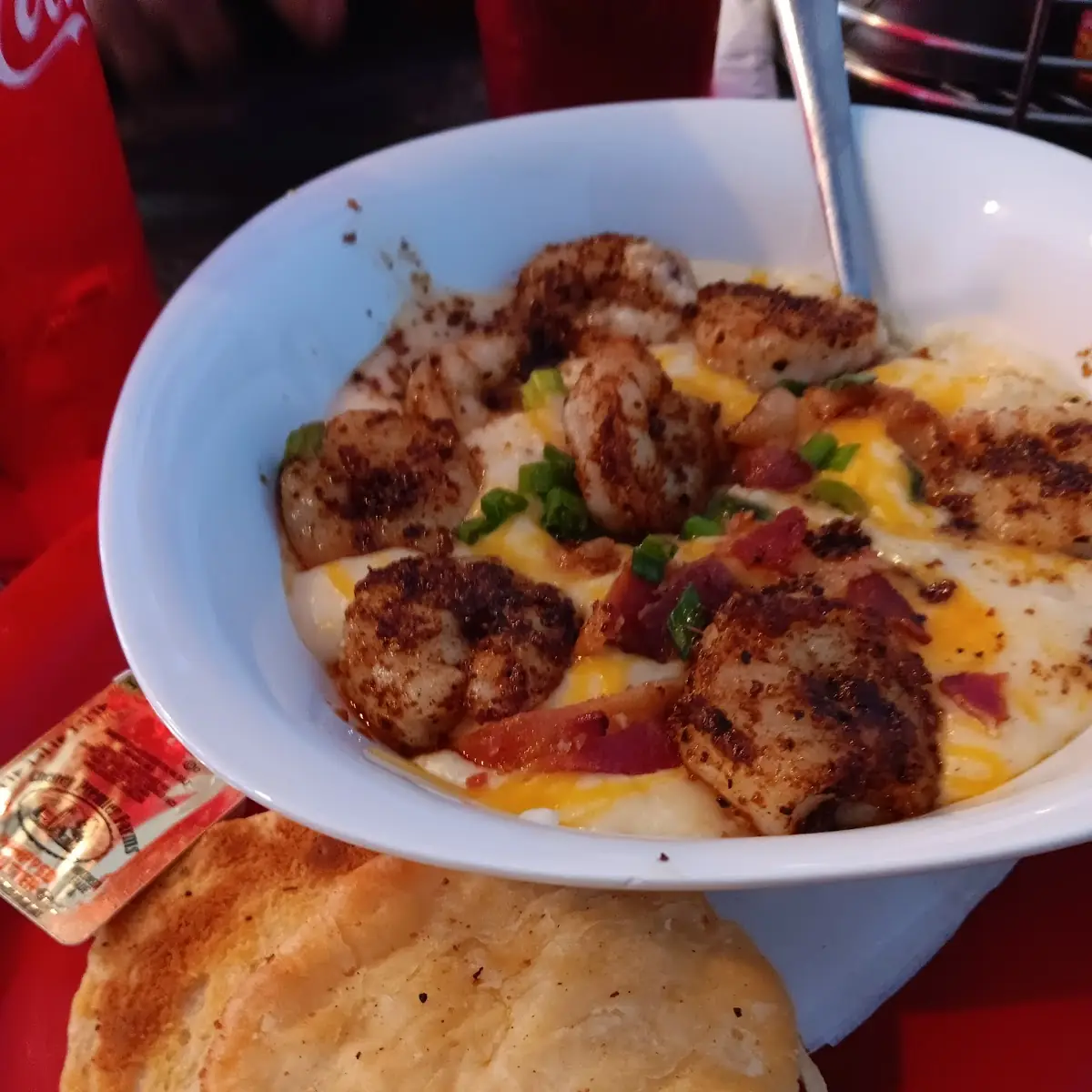 Shrimp & Cheesy Grits