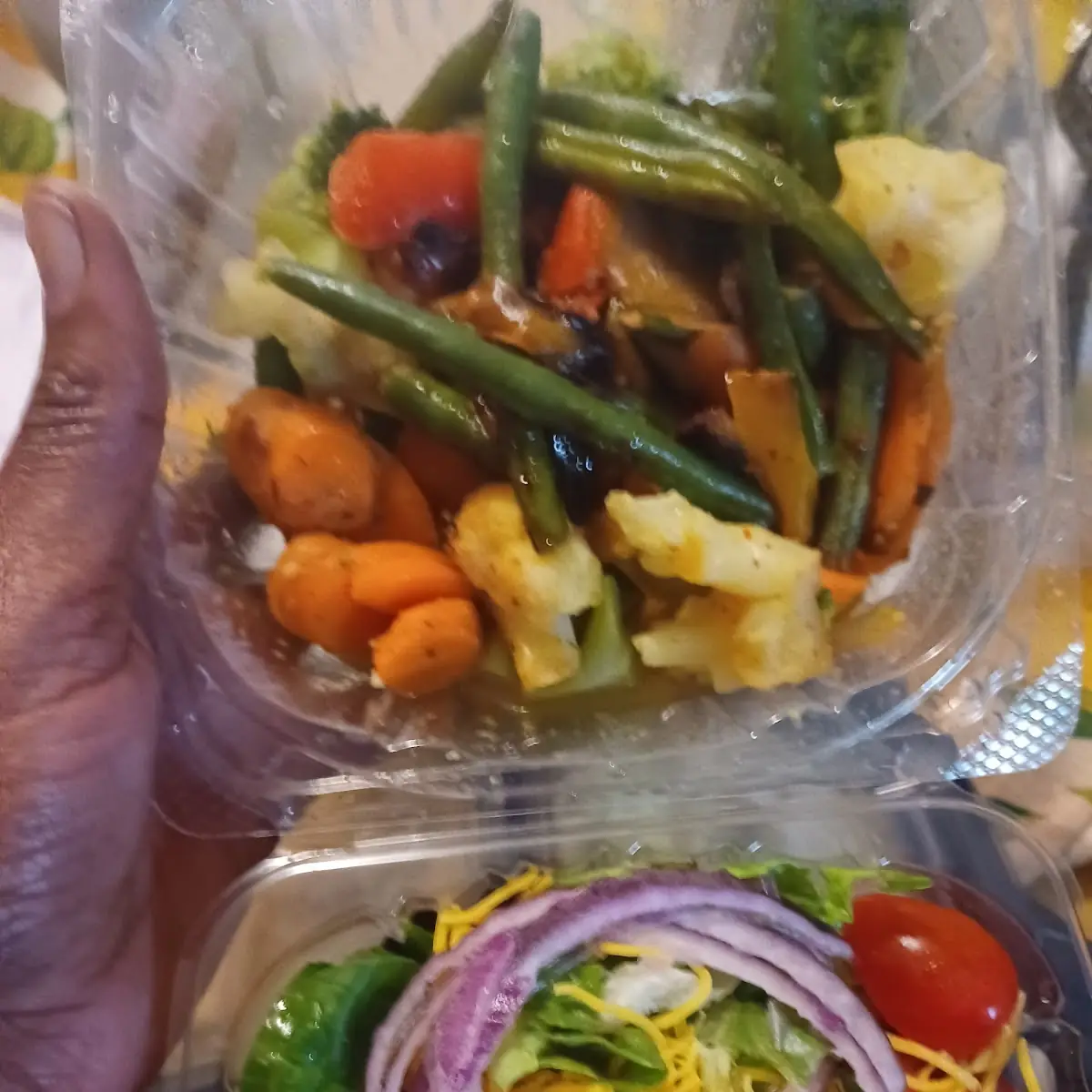 Side Salad and Mixed Vegetables