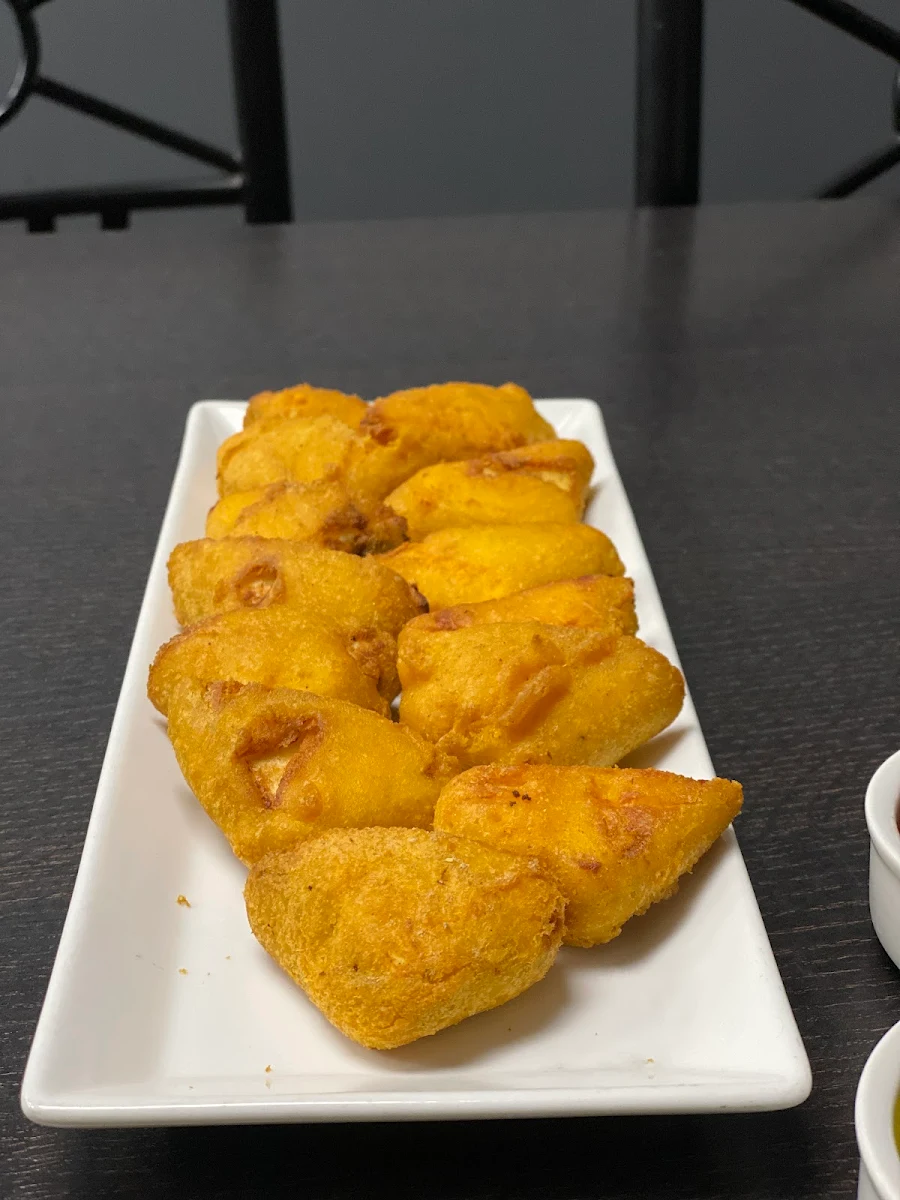 Paneer Pakora 8 pcs, Royal Indian Buffet and Sweets