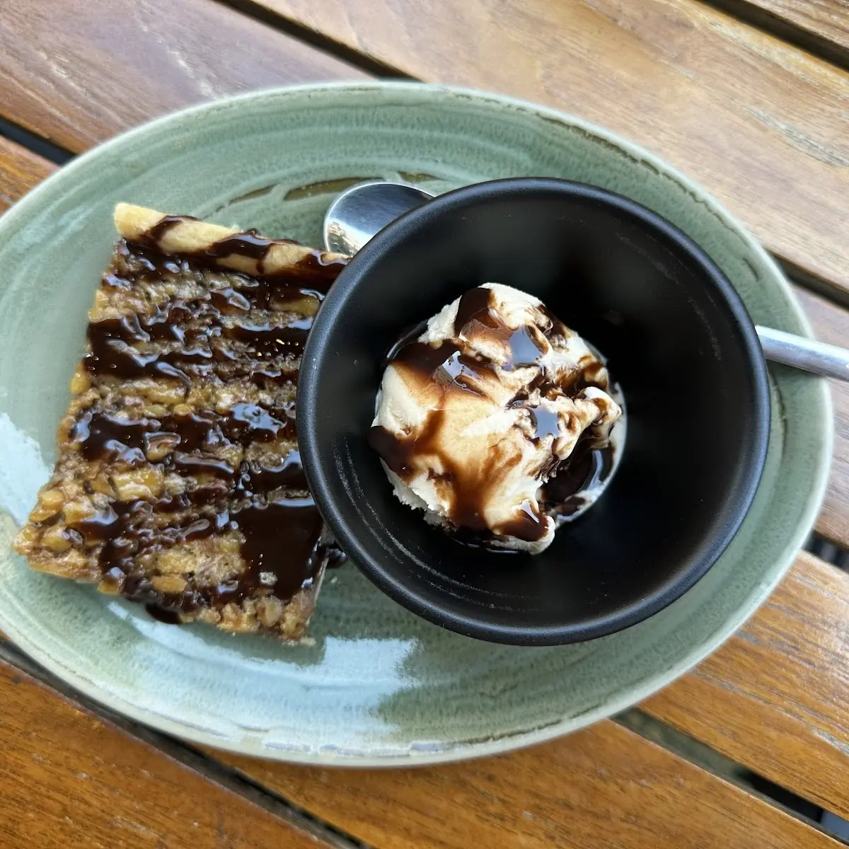 Whiskey Caramel Bread Pudding
